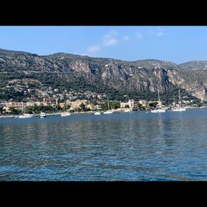 Meet your Posher, Connor